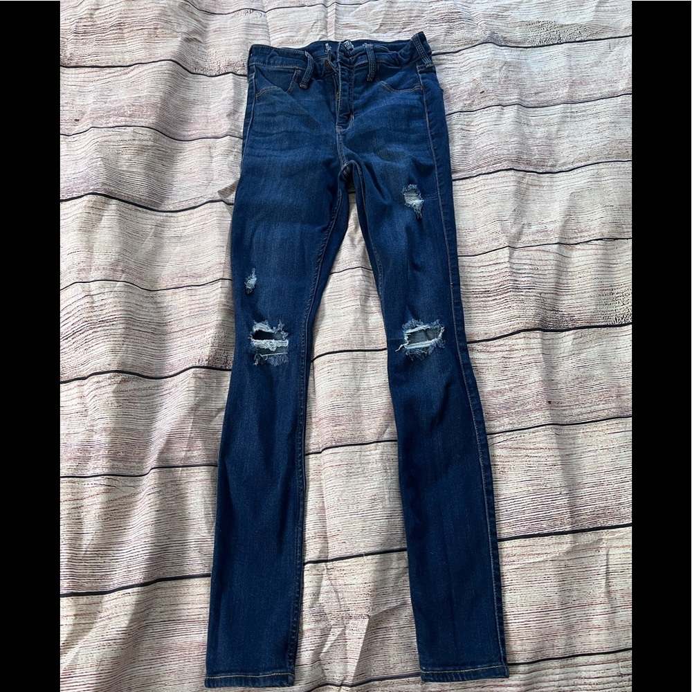 Hollister Ripped Jeans- High Rise Legging